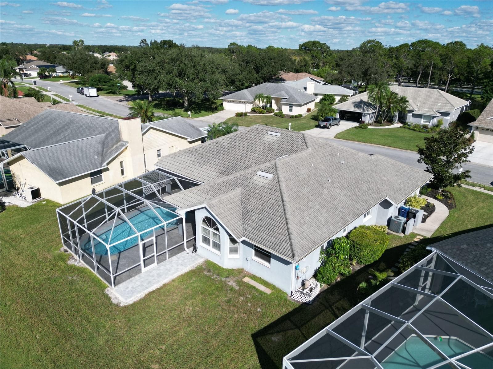 backside Aerial view - 5829 CARRIAGE DR, SARASOTA