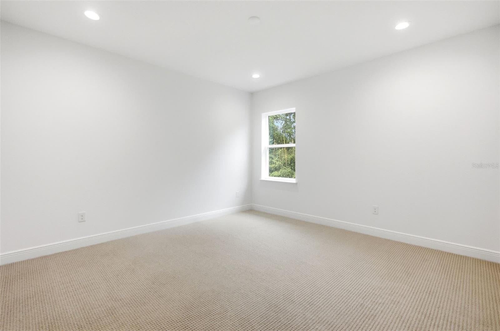 Single Family Residence at 344 AMBERSWEET PL, LAKE MARY, photo 32 of 74