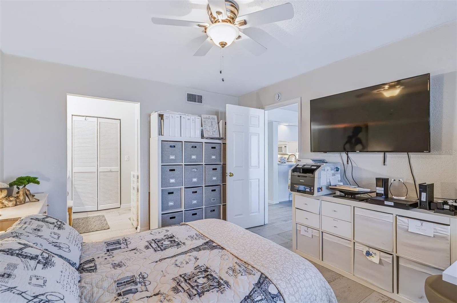 main bedroom - 406 BOUCHELLE DR #103, NEW SMYRNA BEACH