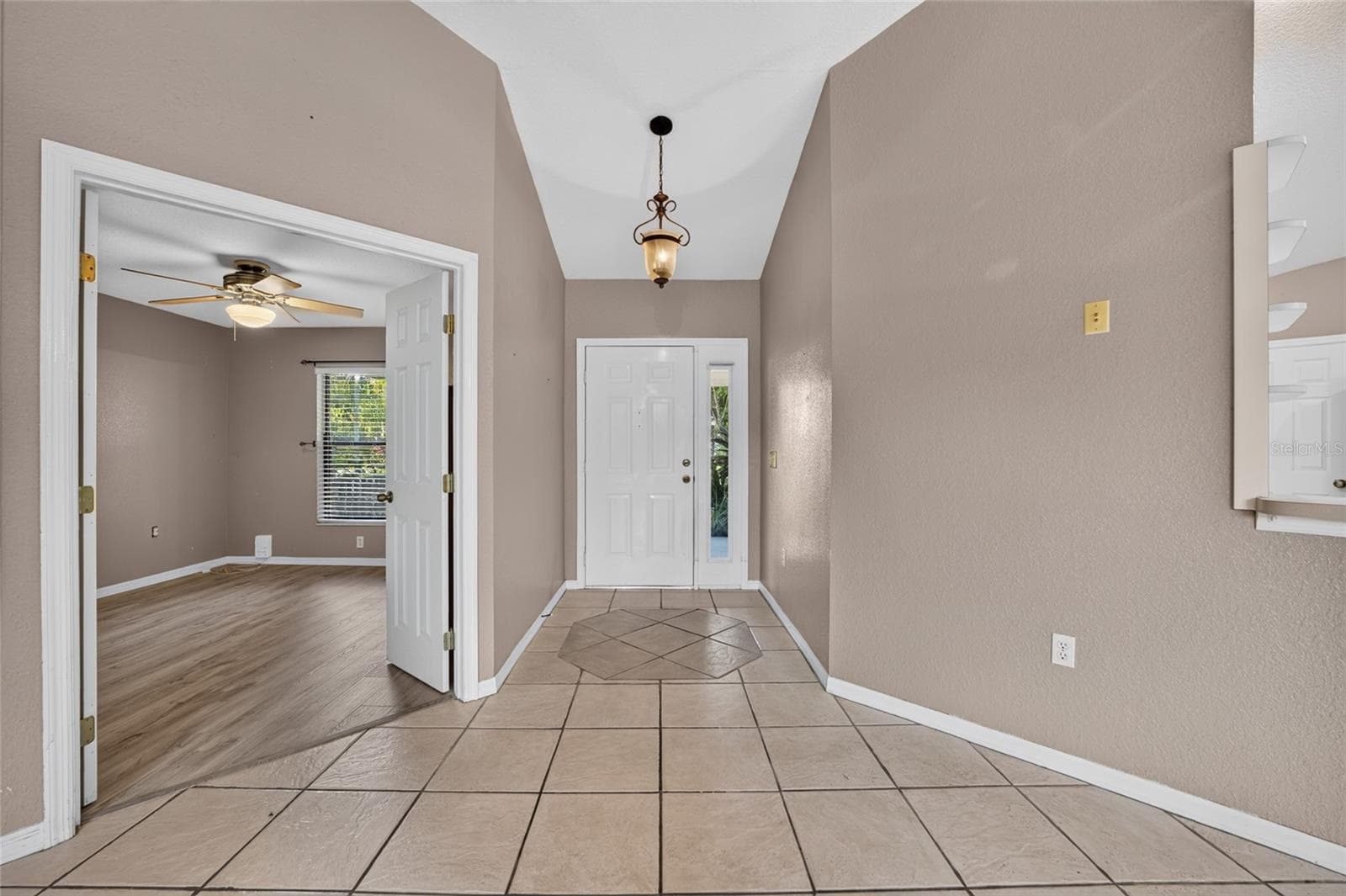 Single Family Residence at 6150 NE 2ND PL, OCALA, photo 12 of 53