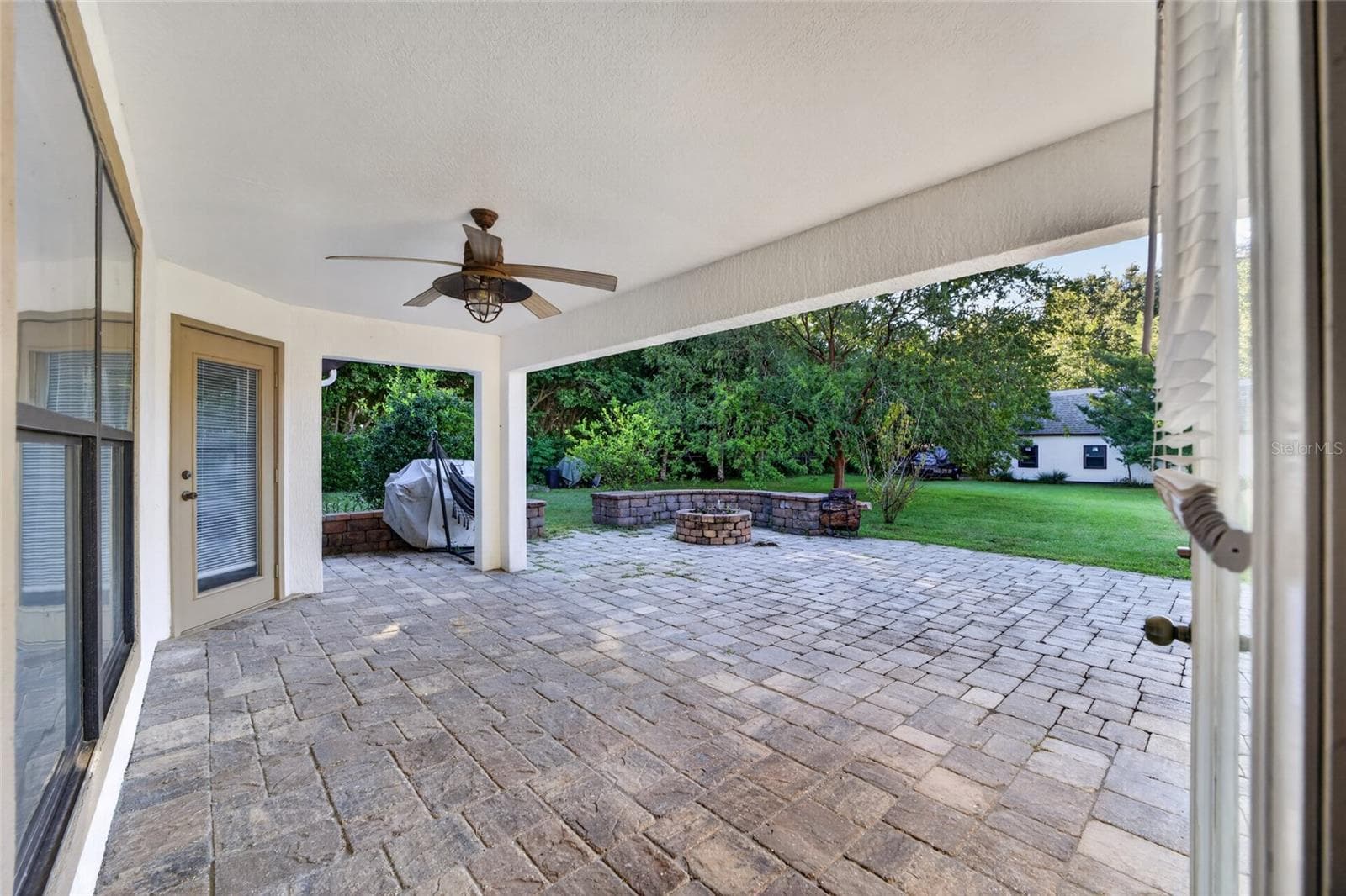 Single Family Residence at 6150 NE 2ND PL, OCALA, photo 4 of 53