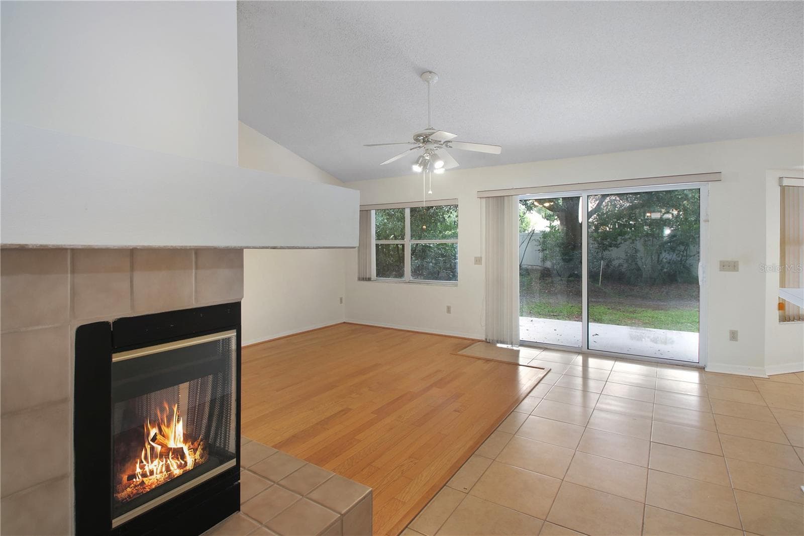 Single Family Residence at 3924 LAKE MIRAGE BLVD, ORLANDO, photo 23 of 36
