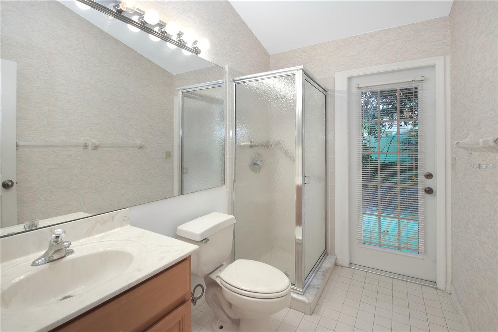 Single Family Residence at 3924 LAKE MIRAGE BLVD, ORLANDO, photo 33 of 36