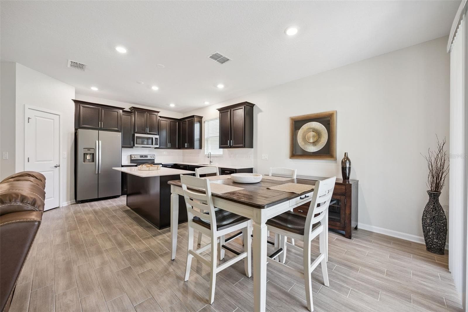 Dining Off Kitchen - 5309 AMERSHAM LN, ST CLOUD