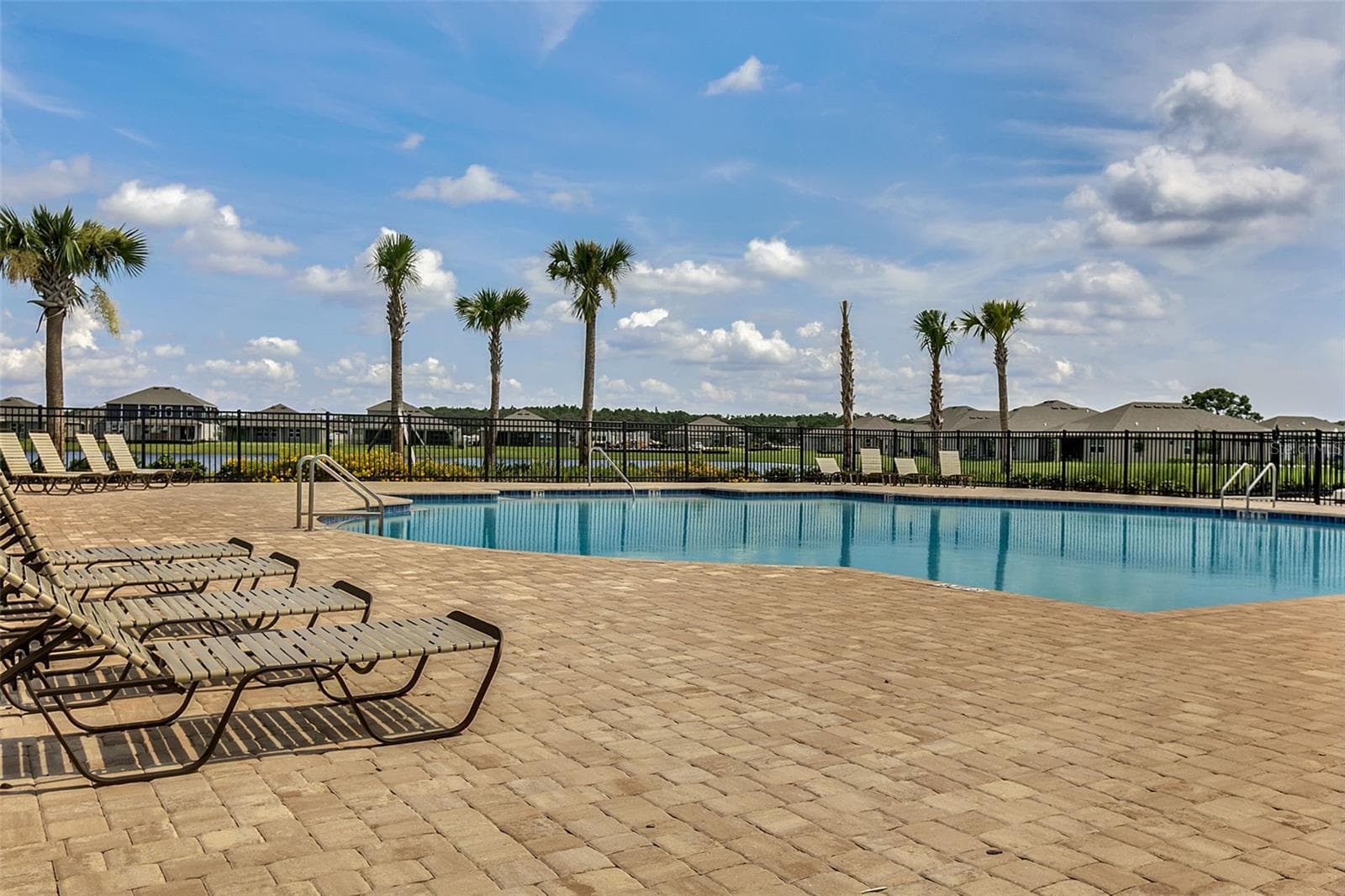 Signature Florida Palms Throughout - 5309 AMERSHAM LN, ST CLOUD