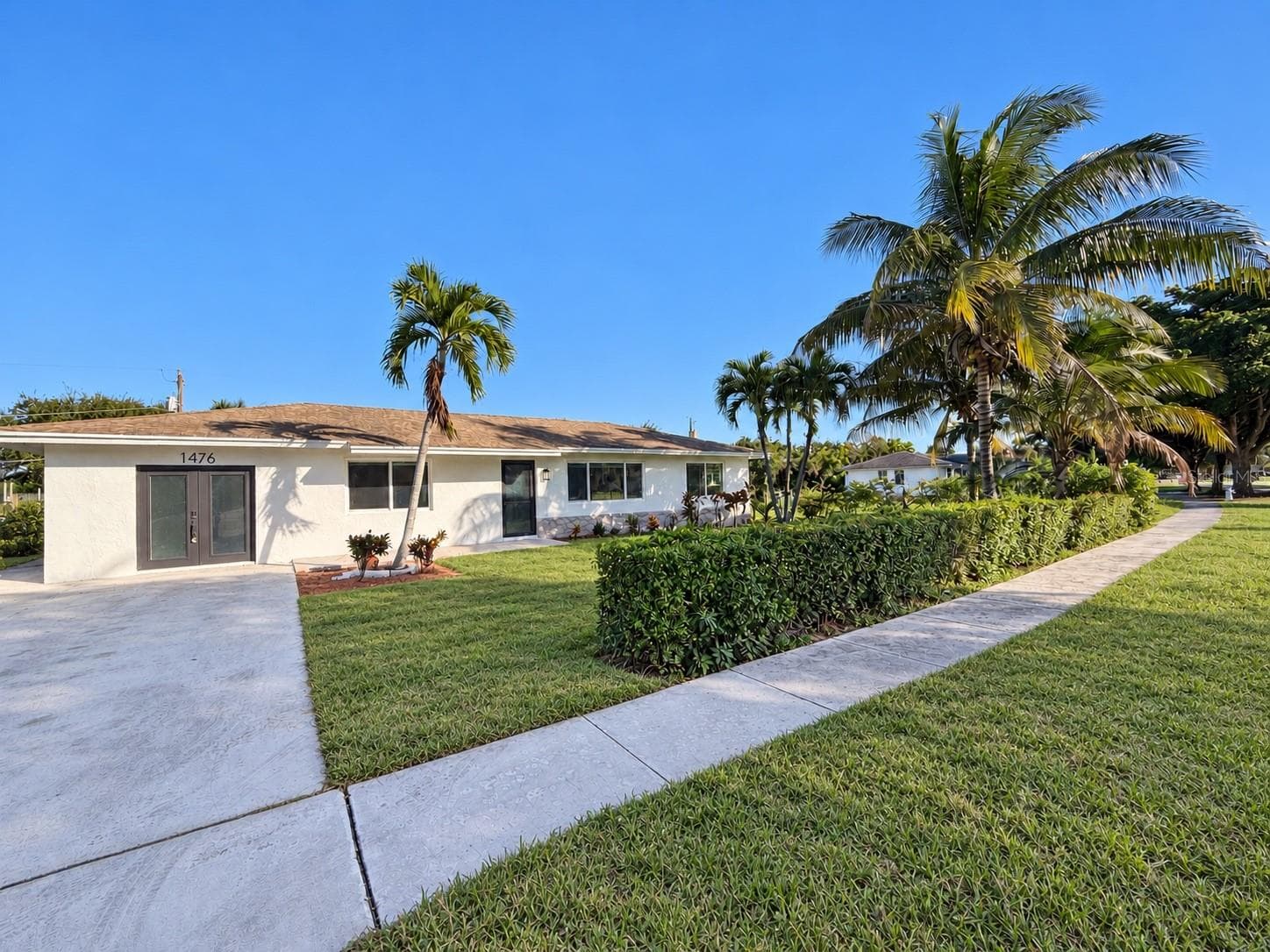 Single Family Residence at 1476 N MANGONIA DR, WEST PALM BEACH, photo 6 of 33