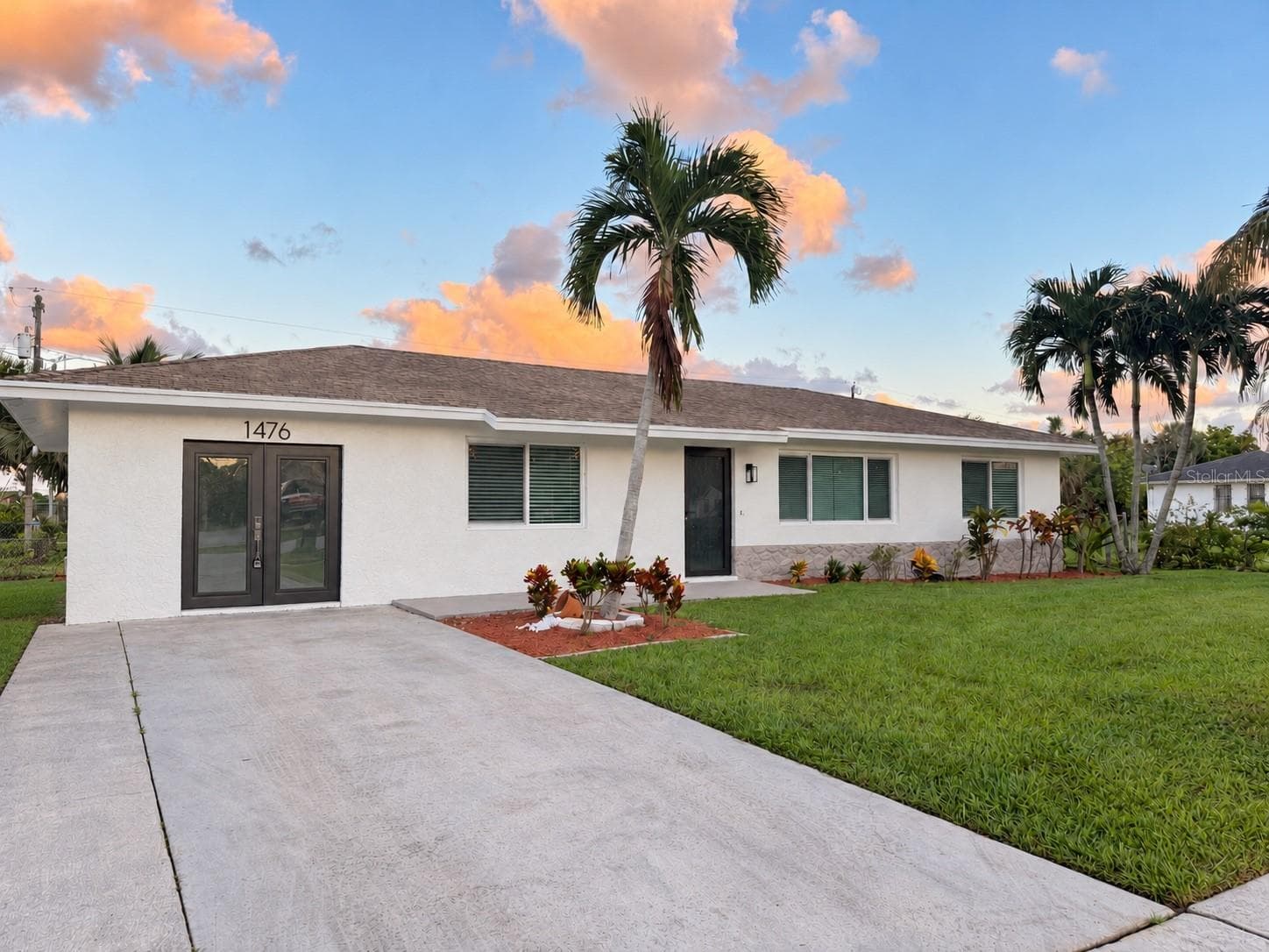Single Family Residence at 1476 N MANGONIA DR, WEST PALM BEACH, photo 7 of 33