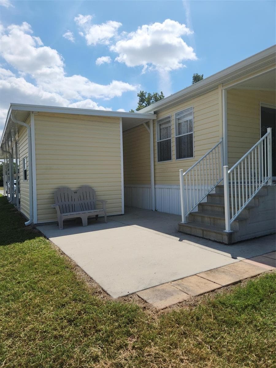 Manufactured Home at 15461 BROOKRIDGE BLVD, BROOKSVILLE, photo 11 of 33