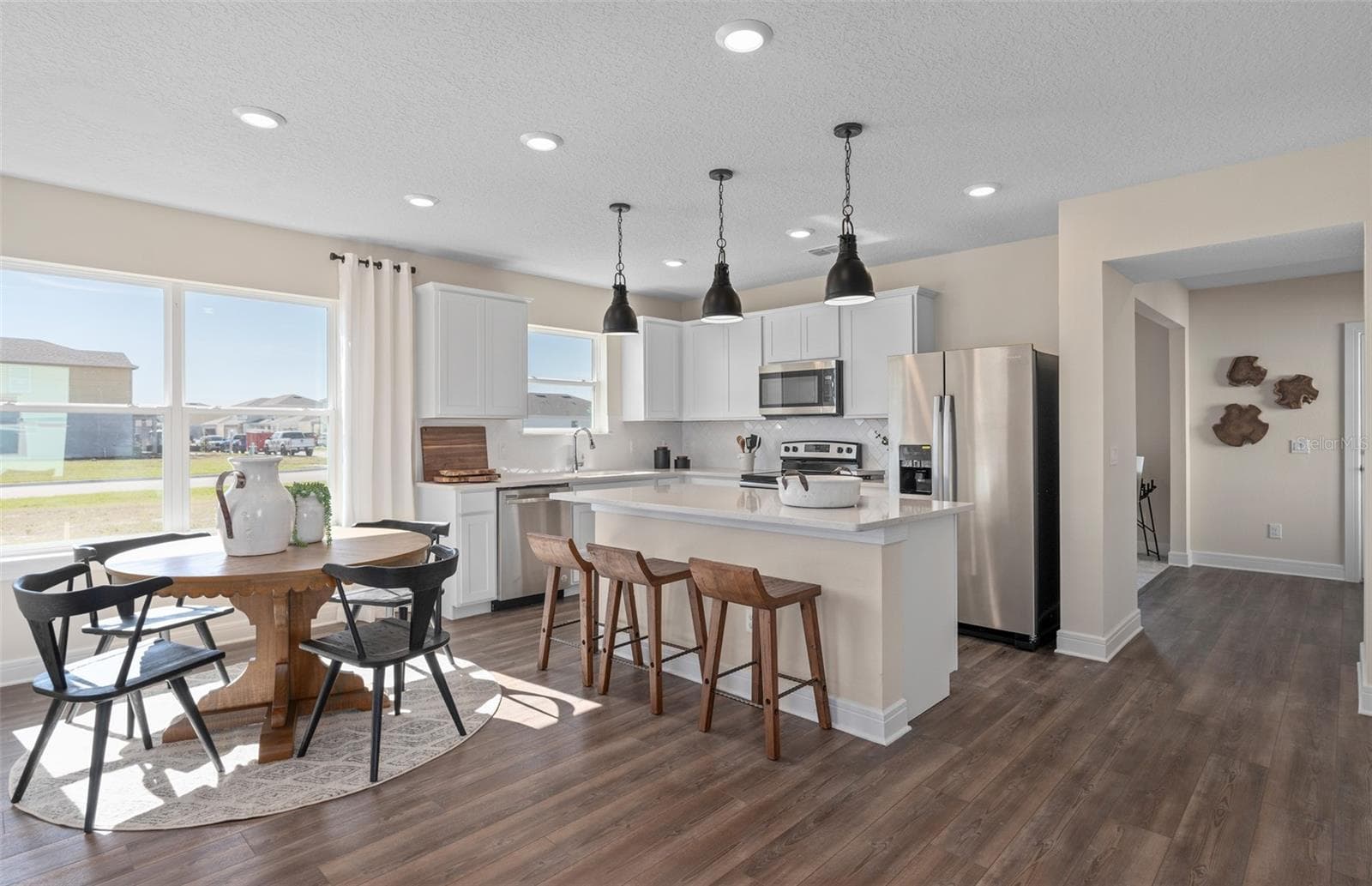 Model Home Design Only. Pictures and furnishings are for illustrative purposes only. Elevations, colors and options may vary. Furniture is for model home staging only. - 2628 CLEAR NIGHT AVENUE, KISSIMMEE