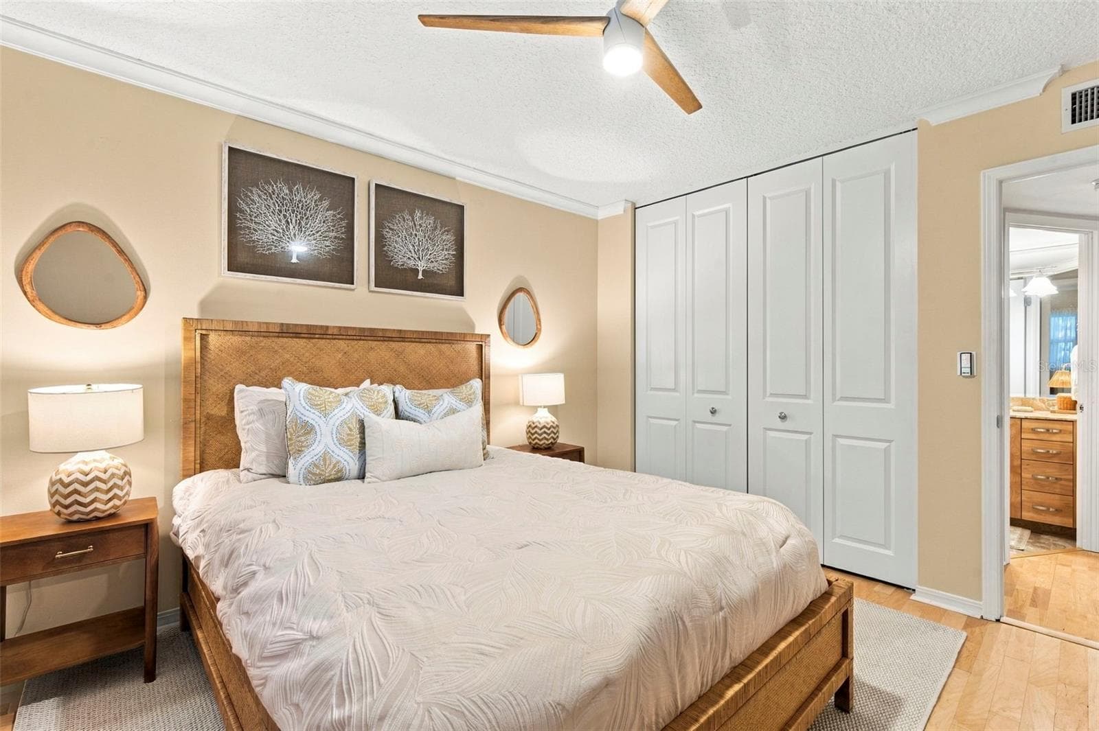 Condominium at 700 BEACH DR NE #803, ST PETERSBURG, photo 25 of 57