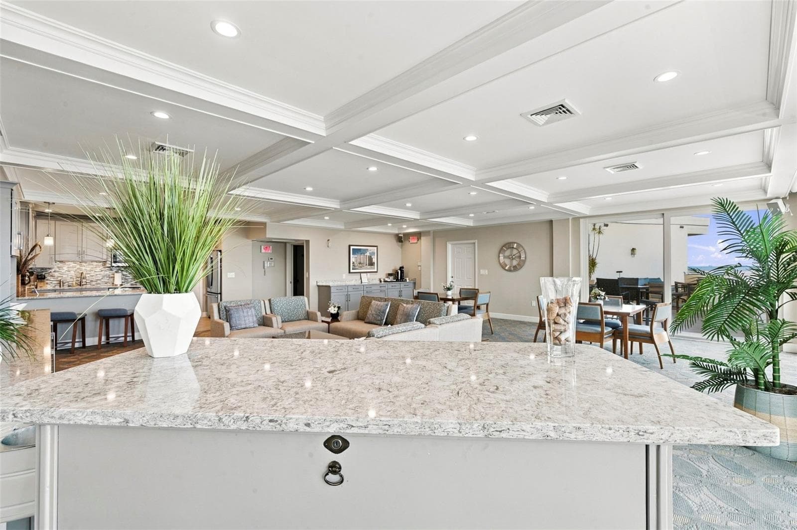 9th Floor Social Room - 700 BEACH DR NE #803, ST PETERSBURG