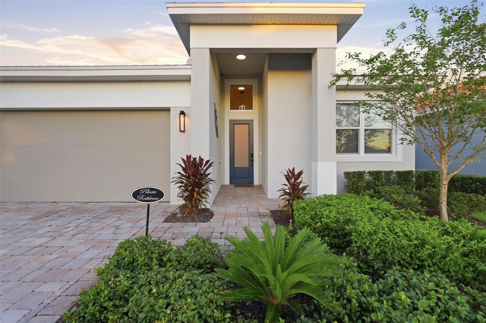 Single Family Residence at 883 LAKE HILL WAY, DELAND, photo 3 of 65
