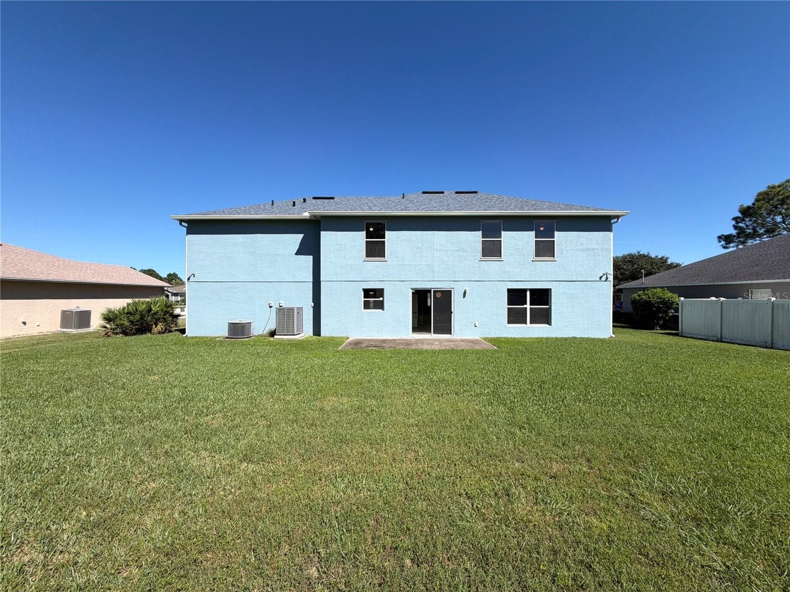 Single Family Residence at 10 FREELAND LN, PALM COAST, photo 26 of 28