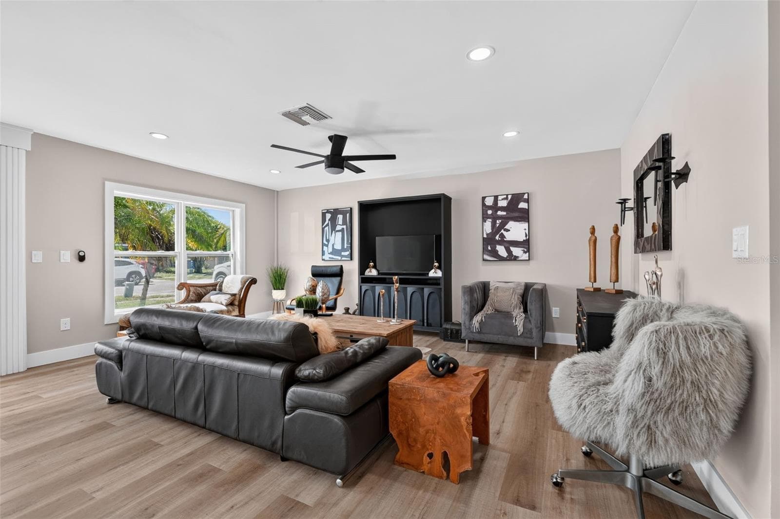 Family room - 1210 CASA BONITA AVE, RUSKIN