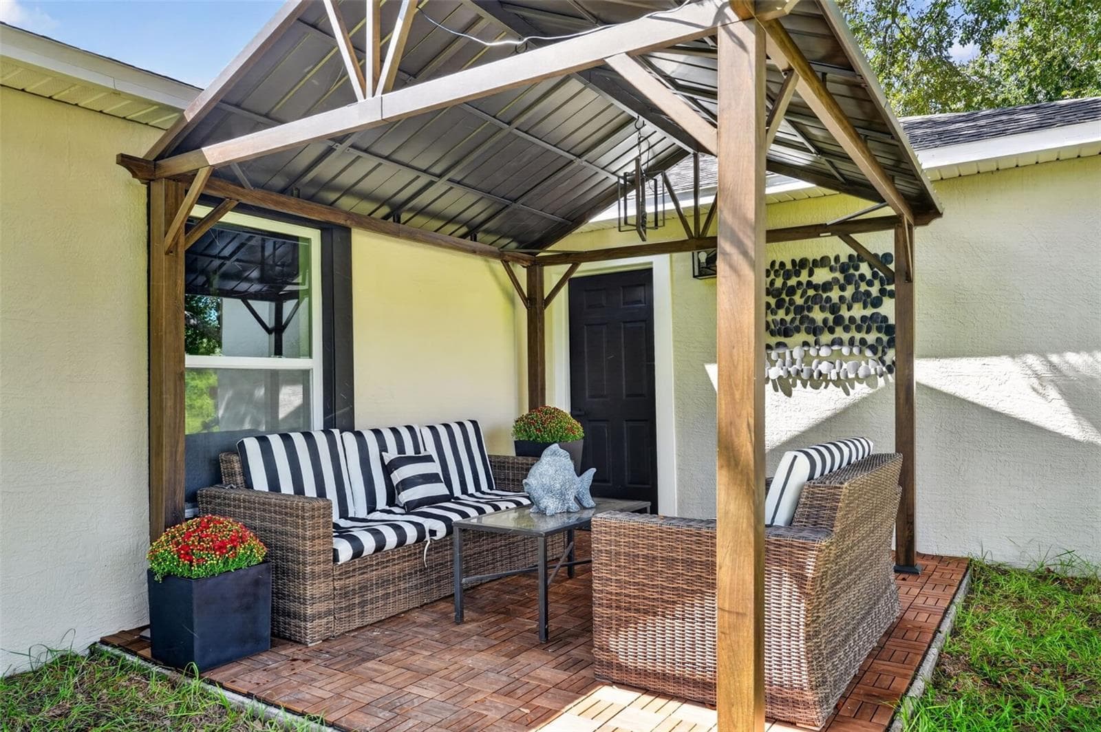 Single Family Residence at 1210 CASA BONITA AVE, RUSKIN, photo 40 of 57