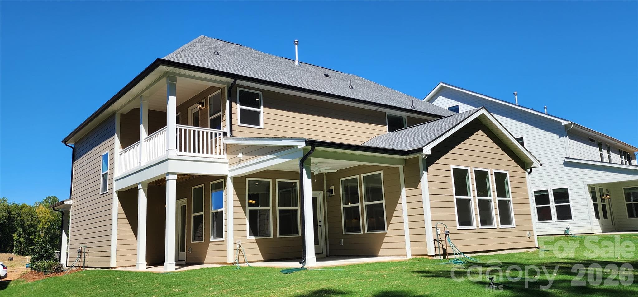 Side covered porches - 577 Cottage Garden Lane, Belmont