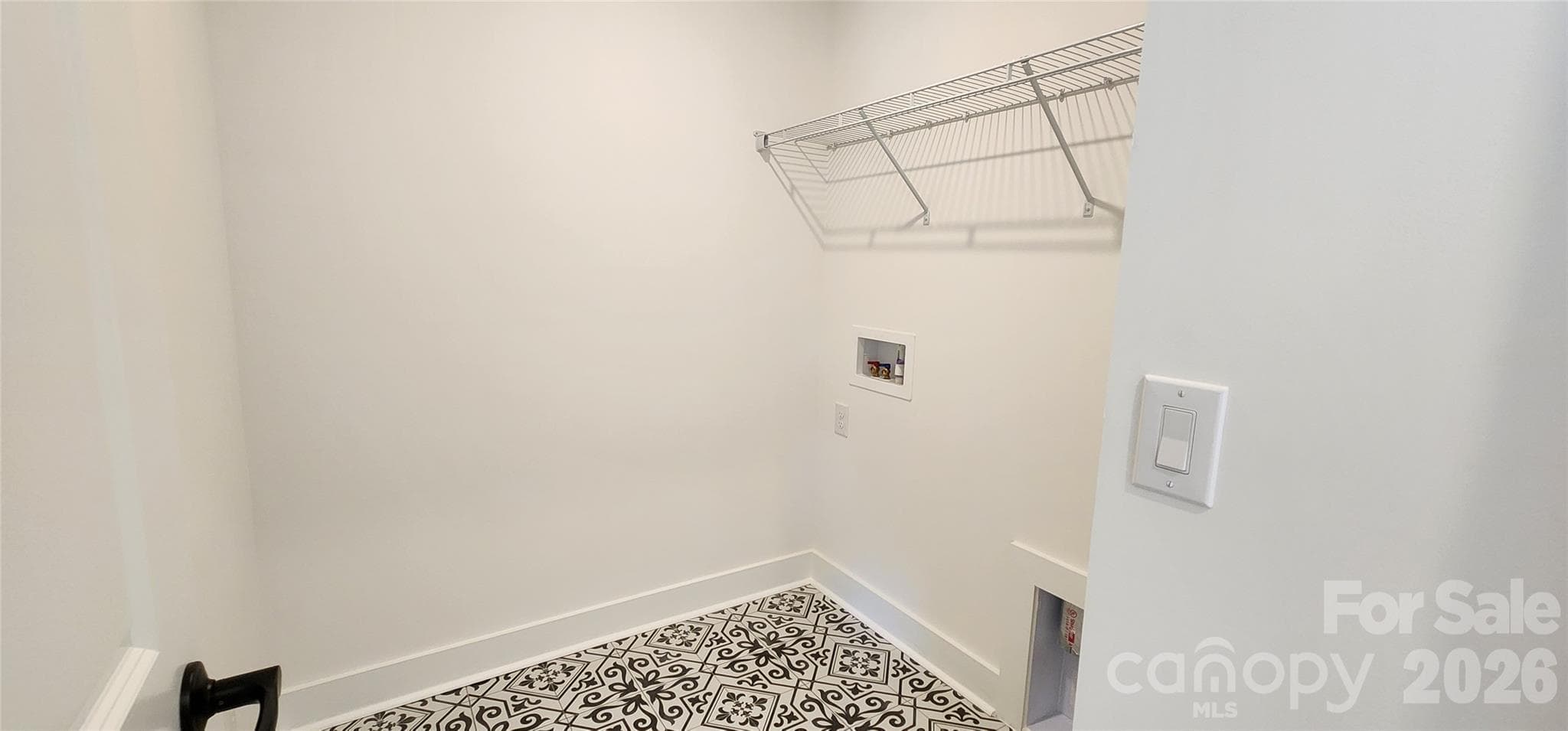 Laundry room - 577 Cottage Garden Lane, Belmont