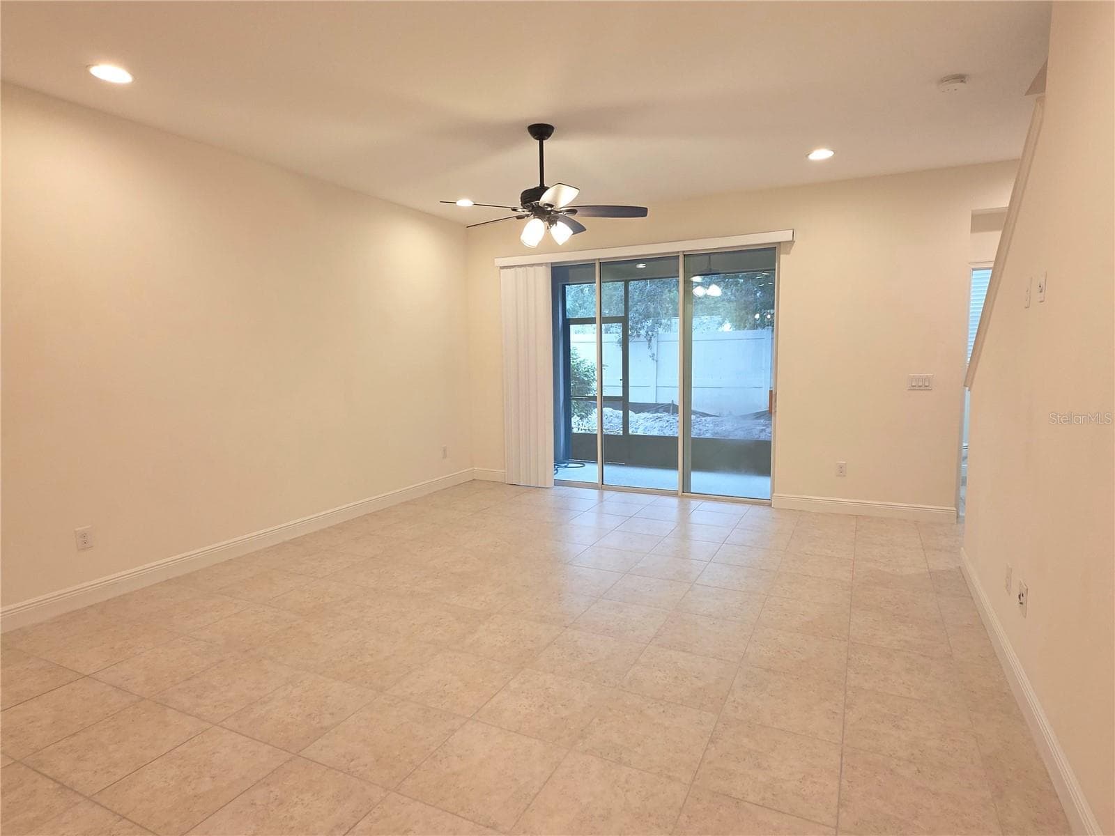 Townhouse at 14243 DAMSELFLY DR, TAMPA, photo 20 of 64