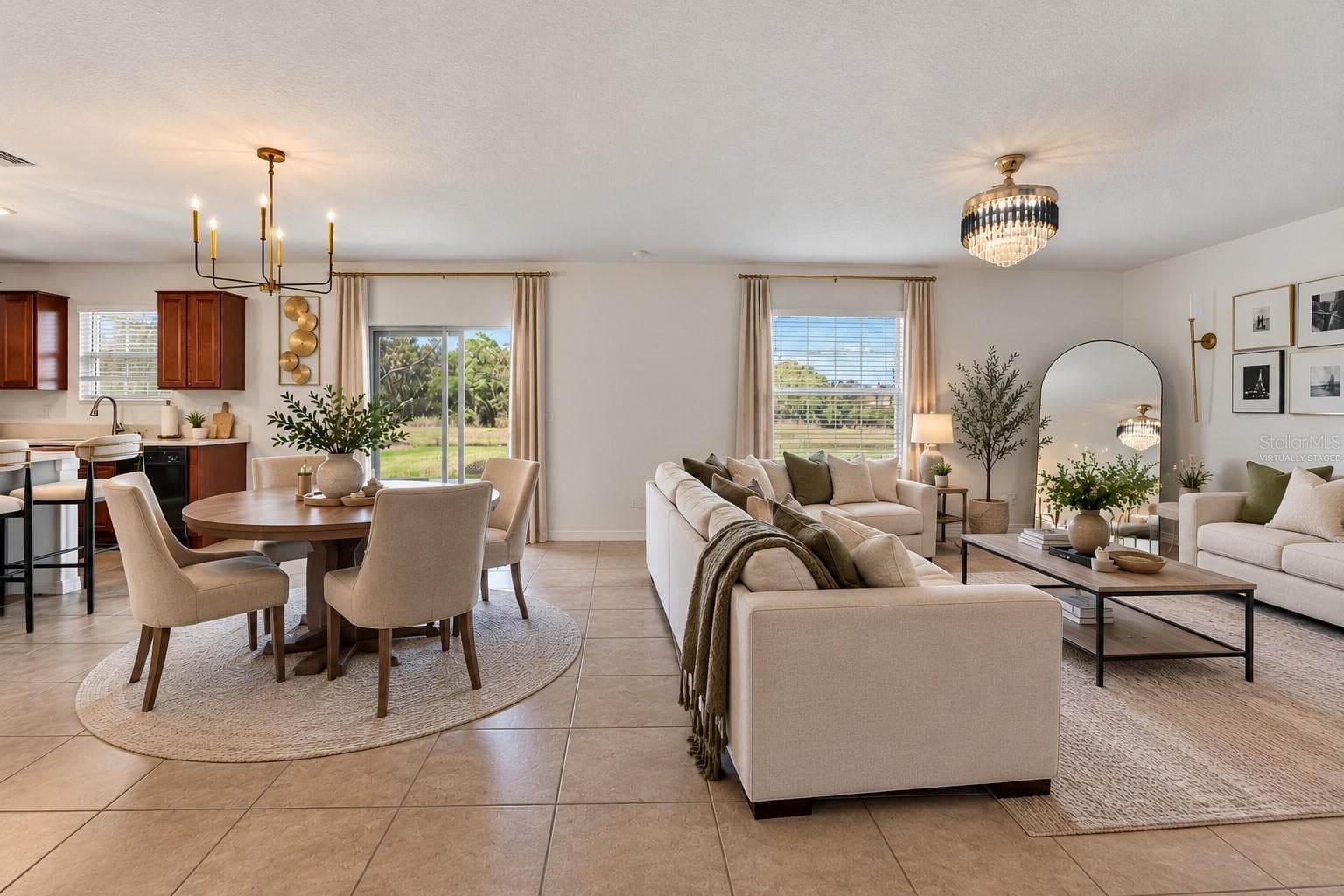 “virtually staged” - 13209 WILDFLOWER MEADOW DR, RIVERVIEW