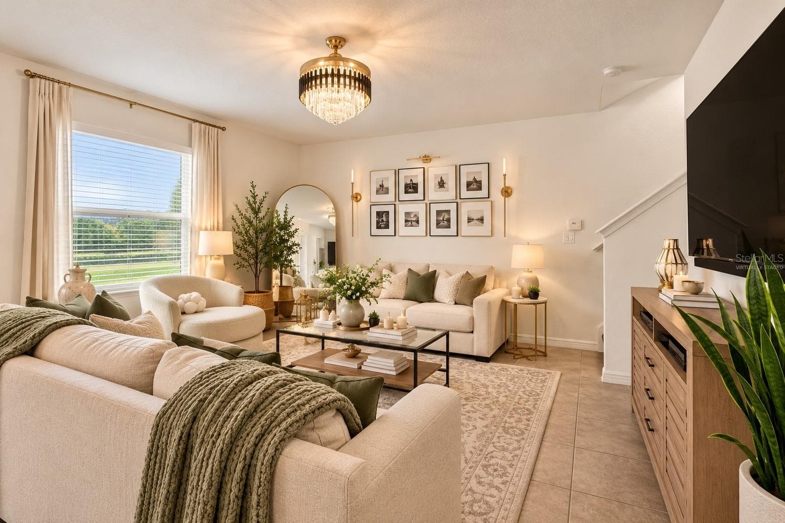 “virtually staged” - 13209 WILDFLOWER MEADOW DR, RIVERVIEW