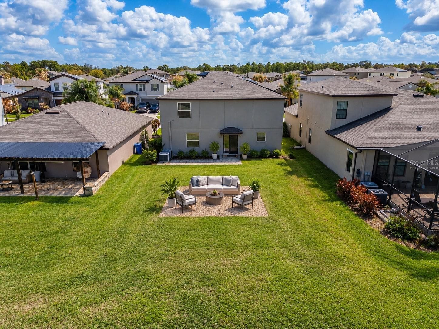“virtually staged” - 13209 WILDFLOWER MEADOW DR, RIVERVIEW