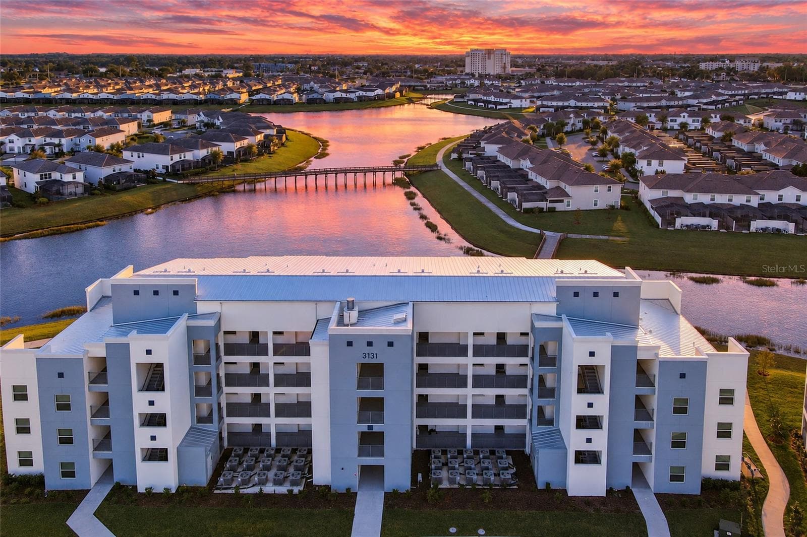 Aerial Building and Lake View - 3131 PARADOX CIR #205, KISSIMMEE