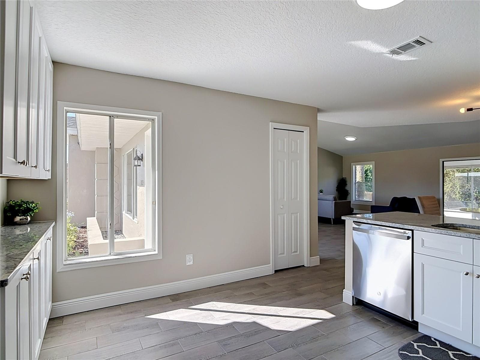Single Family Residence at 3025 FOXBORO CIR, DELTONA, photo 6 of 68