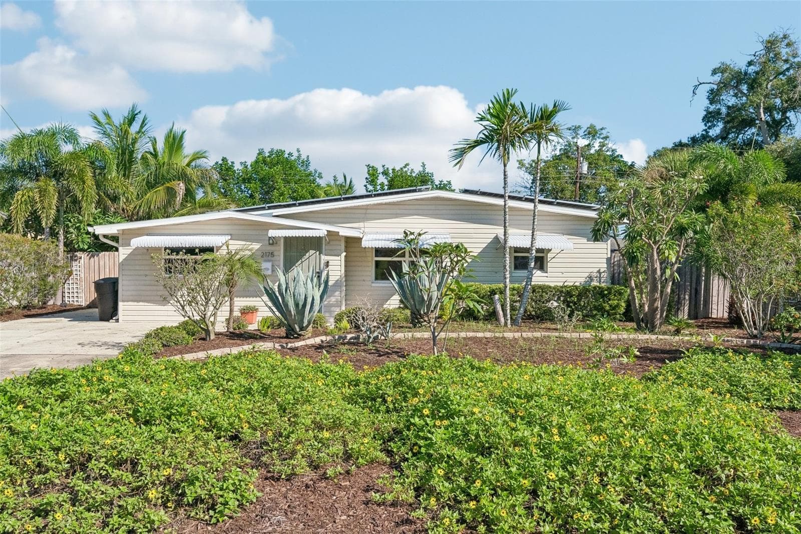 Single Family Residence at 2175 64TH AVE S, ST PETERSBURG, photo 2 of 53