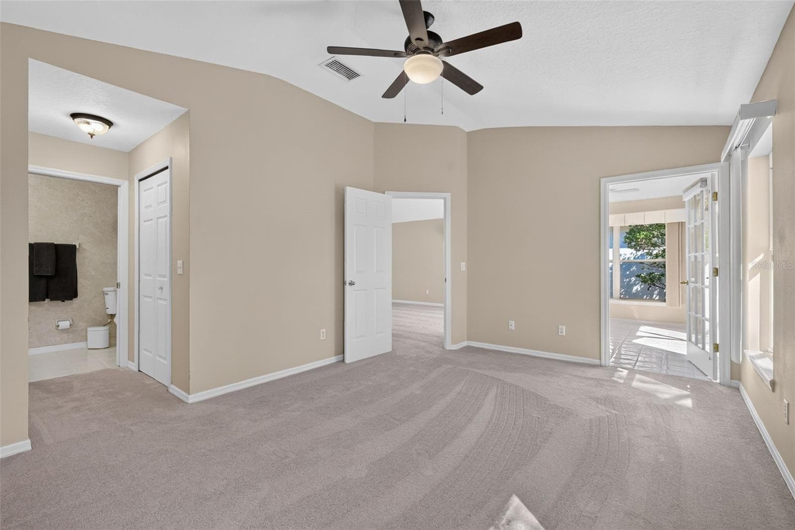 Single Family Residence at 3032 ANDOVER CT, MOUNT DORA, photo 19 of 51