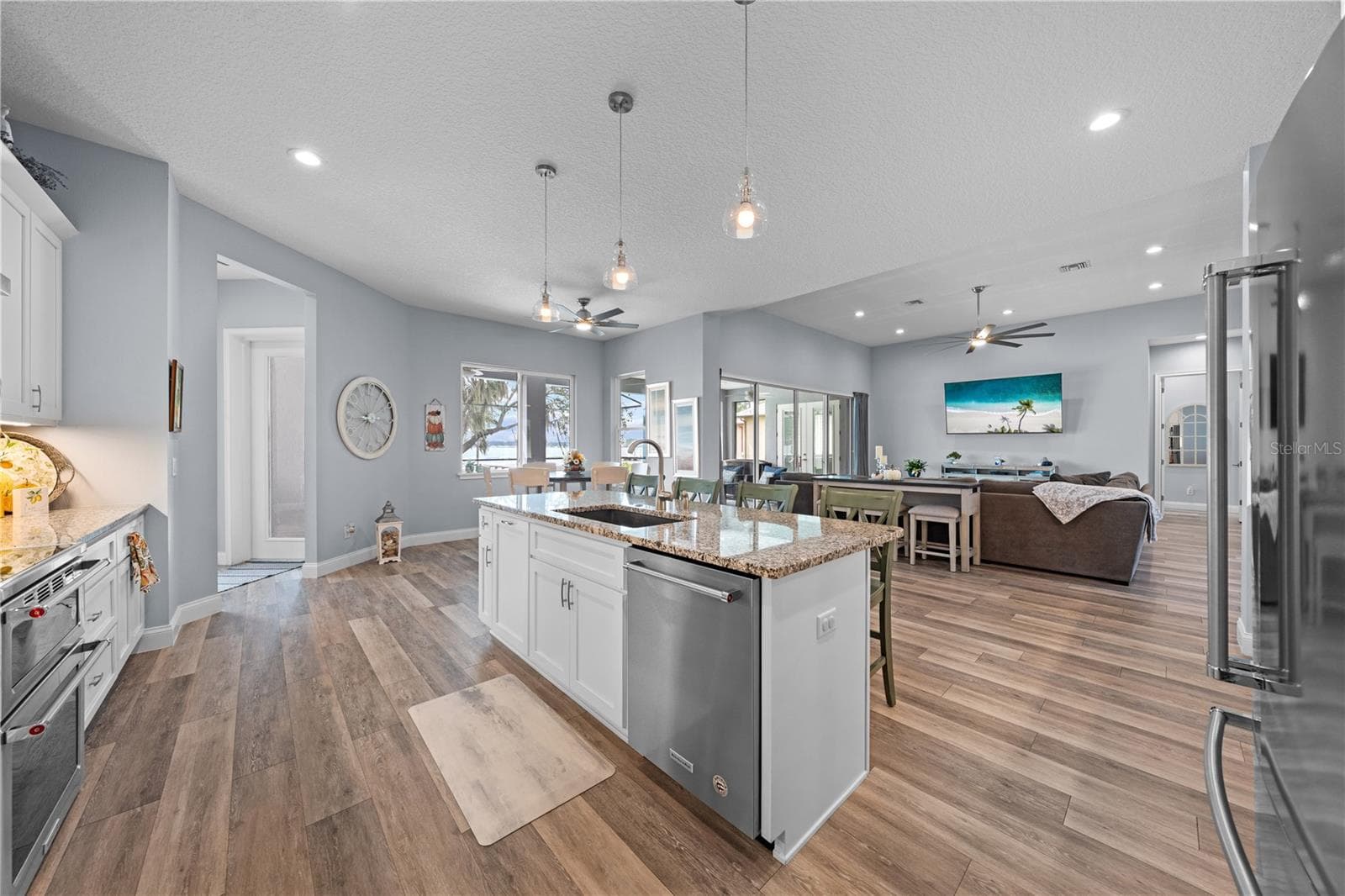 Stainless Appliances - 590 EDEN DR, ST CLOUD