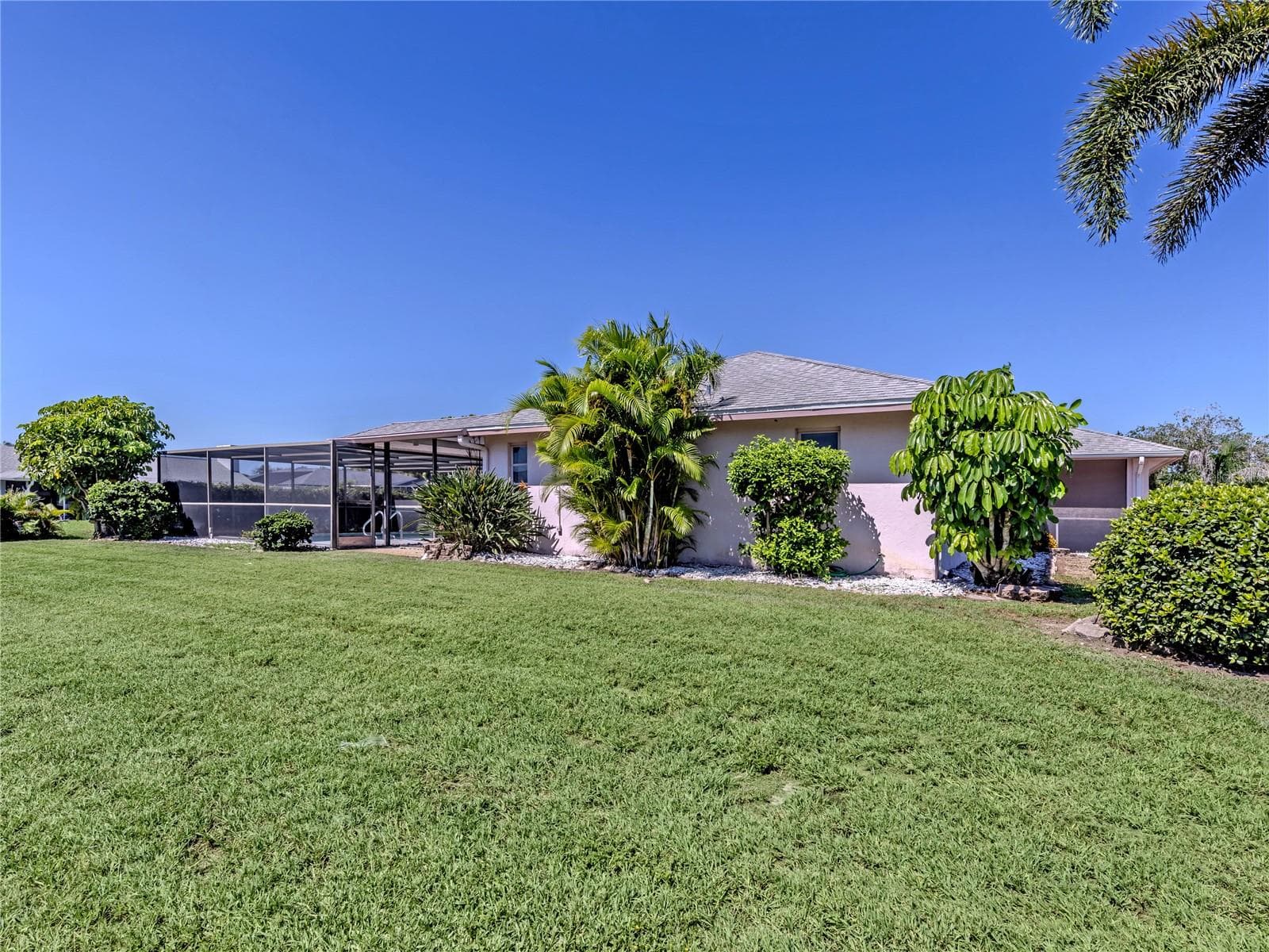 Single Family Residence at 1612 VIKKI CT, VENICE, photo 2 of 26