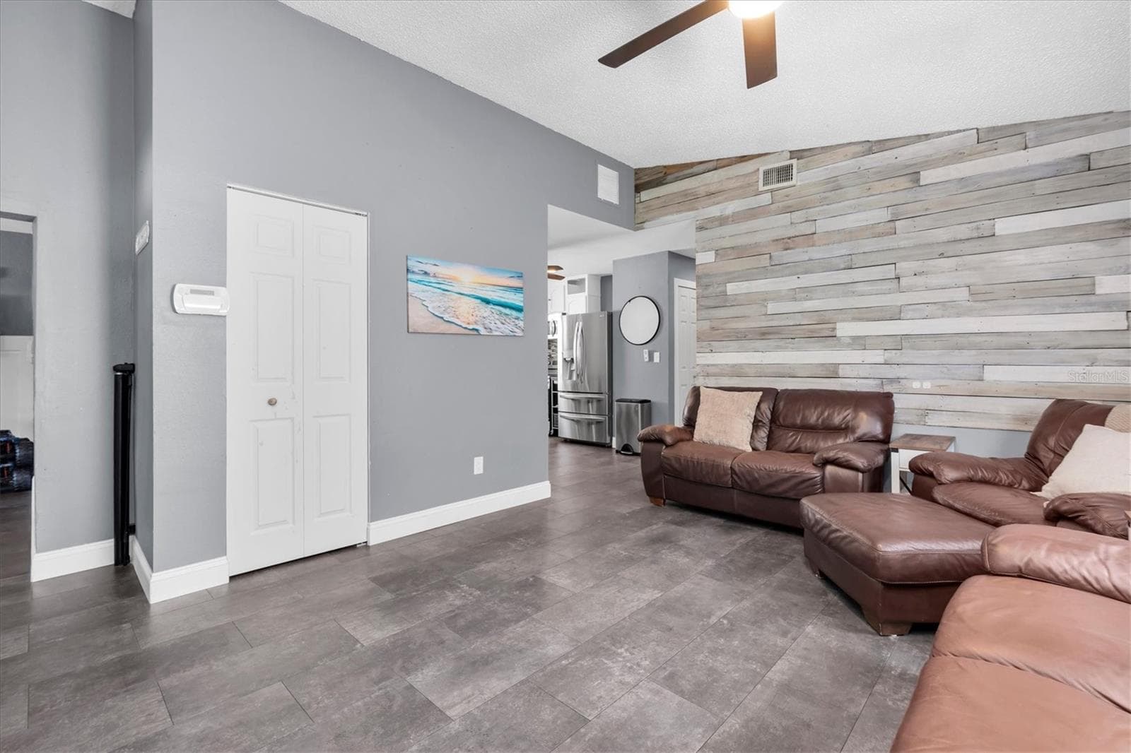 Single Family Residence at 1951 TAYLOR LAKE CIR, SEMINOLE, photo 6 of 34