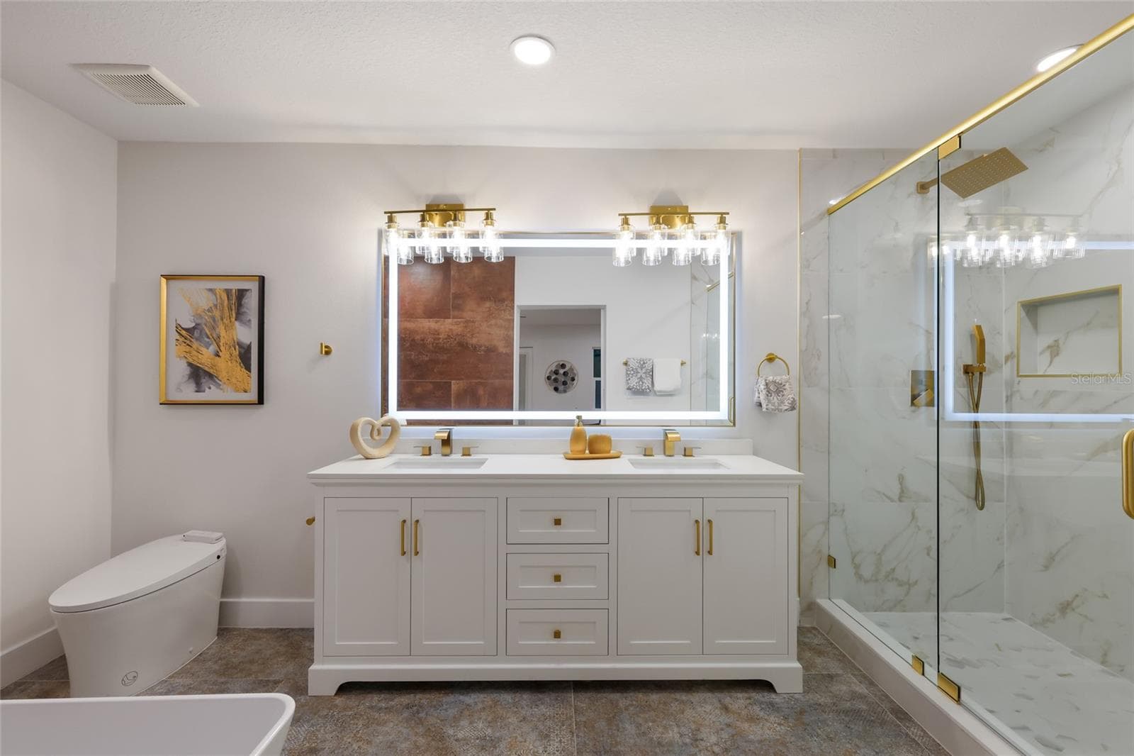 Single Family Residence at 780 INDIAN BEACH CIR, SARASOTA, photo 21 of 43