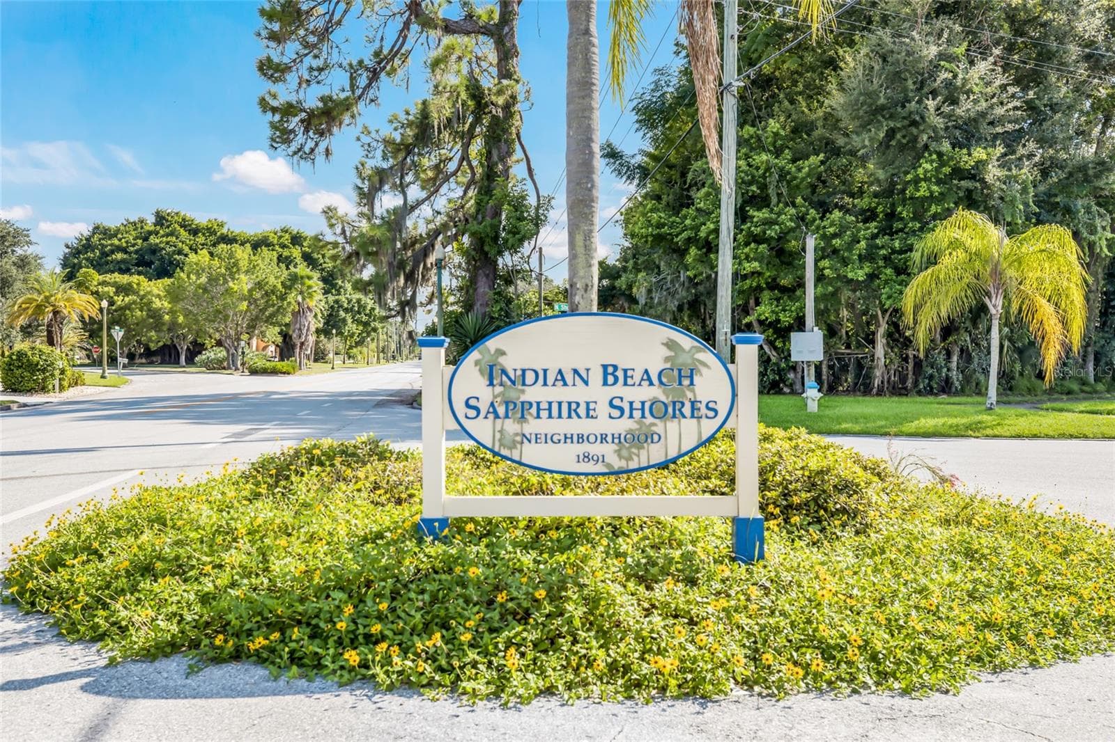 Single Family Residence at 780 INDIAN BEACH CIR, SARASOTA, photo 37 of 43