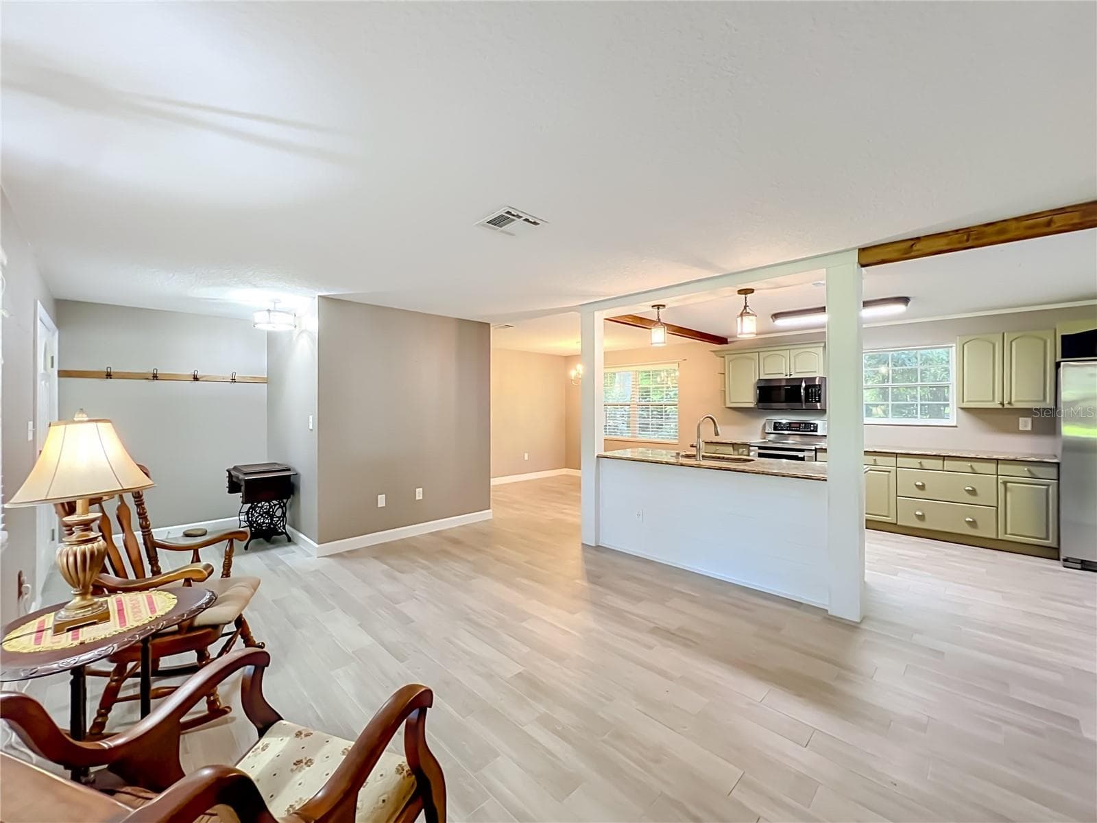 Single Family Residence at 35933 CLEAR LAKE CIR, EUSTIS, photo 13 of 58