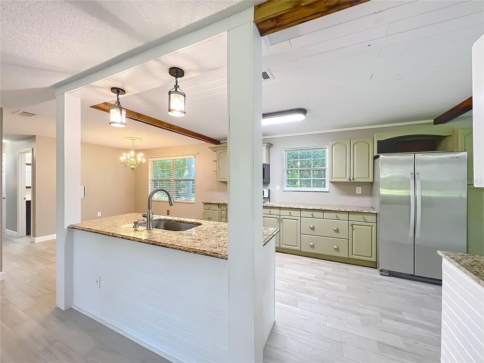 Single Family Residence at 35933 CLEAR LAKE CIR, EUSTIS, photo 14 of 58
