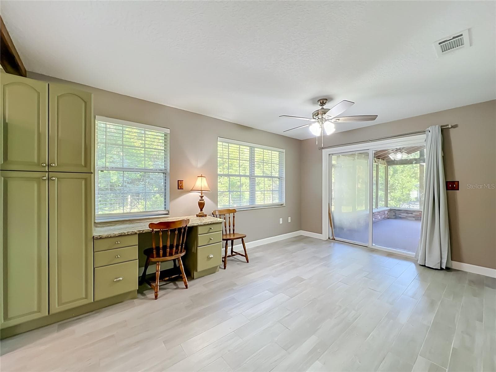 Single Family Residence at 35933 CLEAR LAKE CIR, EUSTIS, photo 26 of 58