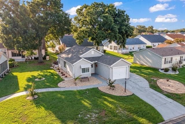 Single Family Residence at 529 ALCAZAR CT, LADY LAKE, photo 17 of 21