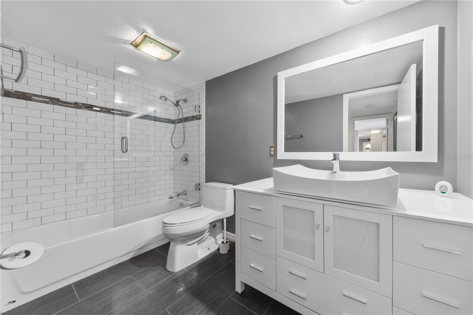 Condominium at 5278 MIDDLE CT #114, ORLANDO, photo 27 of 32