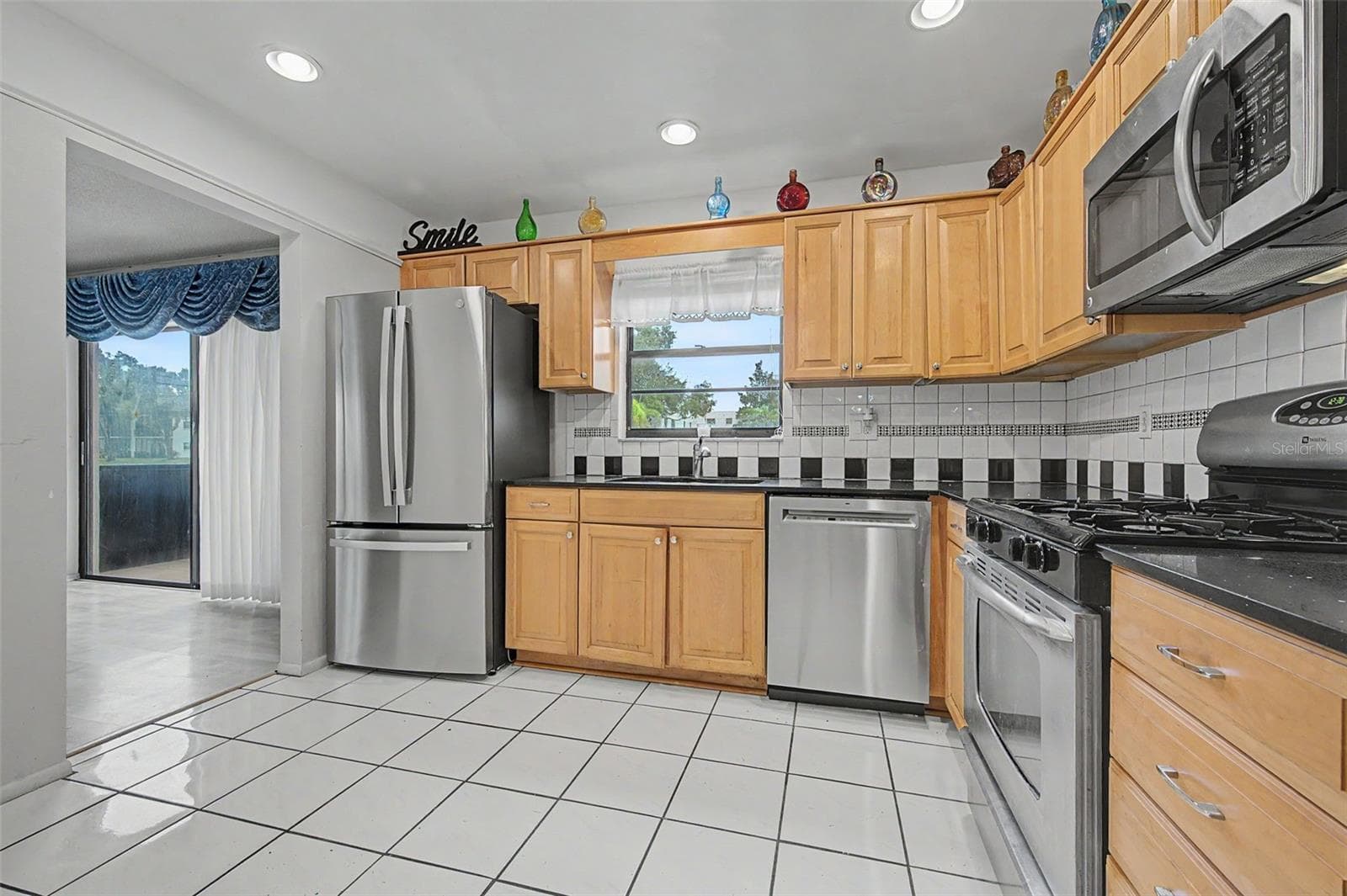 Condominium at 7951 58TH AVE N #112, ST PETERSBURG, photo 13 of 45