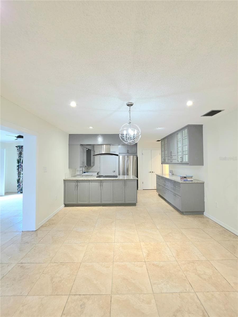 Single Family Residence at 17001 MELBA LN, LUTZ, photo 6 of 60