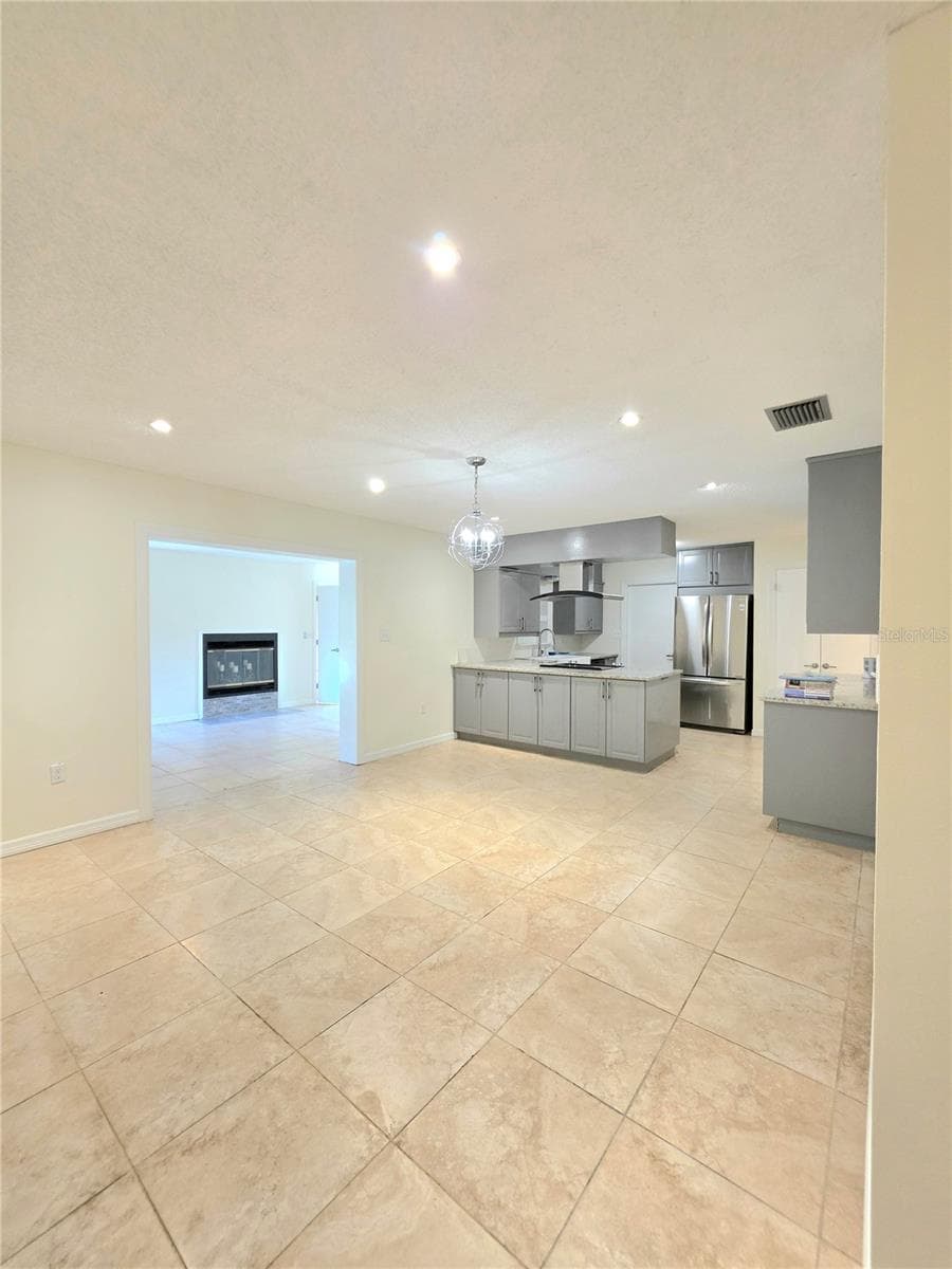 Single Family Residence at 17001 MELBA LN, LUTZ, photo 7 of 60