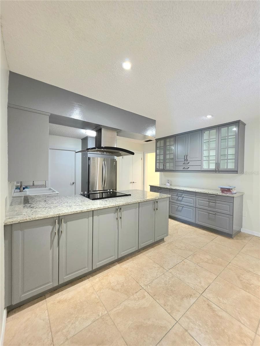 Single Family Residence at 17001 MELBA LN, LUTZ, photo 10 of 60