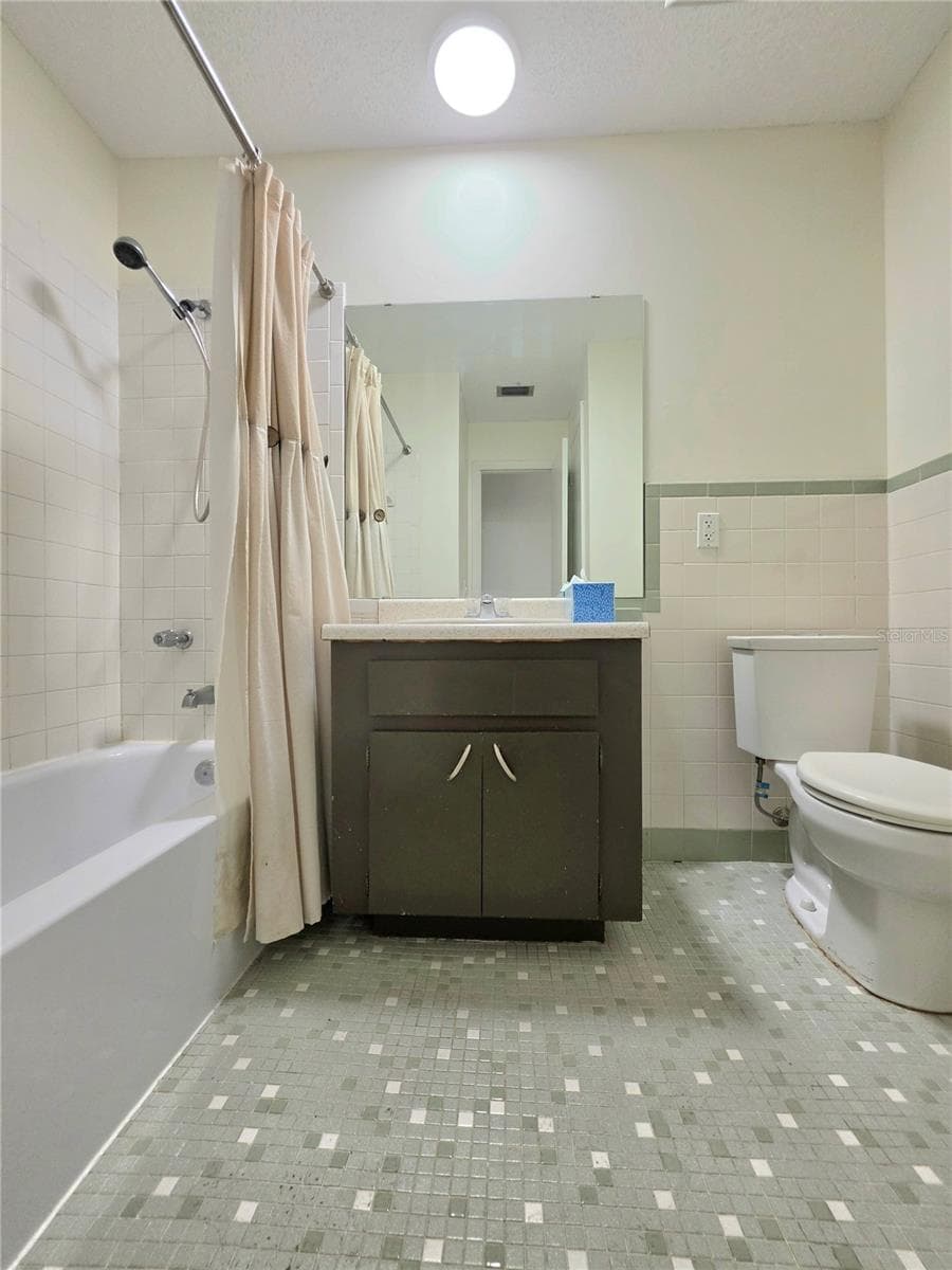 Single Family Residence at 17001 MELBA LN, LUTZ, photo 31 of 60