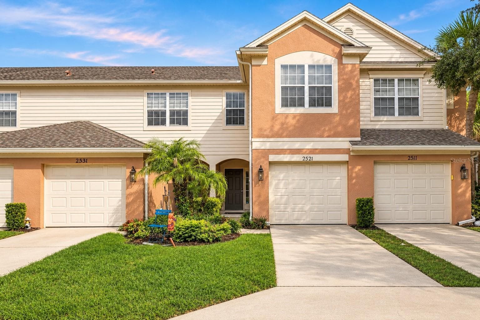 2521 STOCKTON DR
