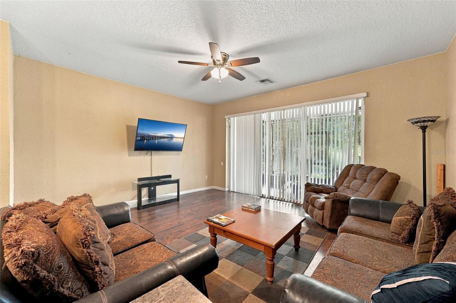 Townhouse at 2521 STOCKTON DR, SANFORD, photo 11 of 36
