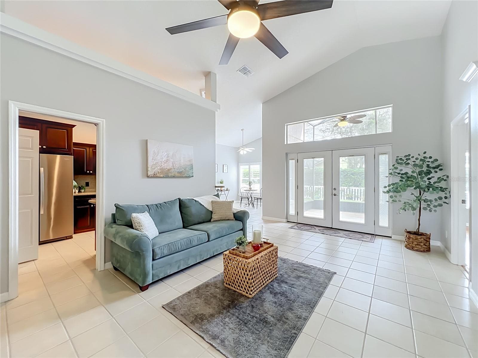 Single Family Residence at 1519 WOODSGLEN DR, WINTER SPRINGS, photo 6 of 49