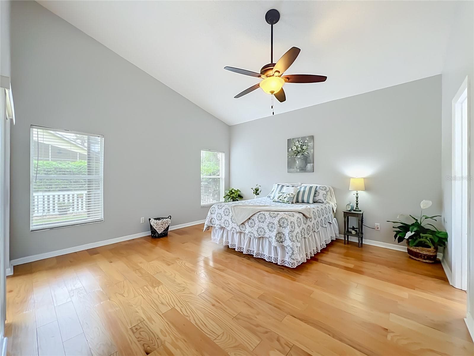 Single Family Residence at 1519 WOODSGLEN DR, WINTER SPRINGS, photo 16 of 49