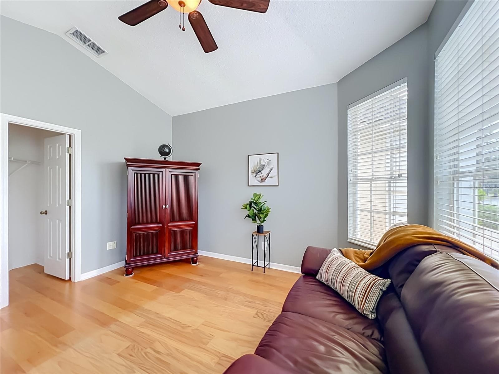 Single Family Residence at 1519 WOODSGLEN DR, WINTER SPRINGS, photo 28 of 49