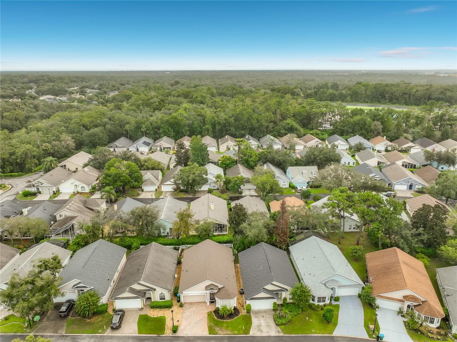 Single Family Residence at 1519 WOODSGLEN DR, WINTER SPRINGS, photo 38 of 49